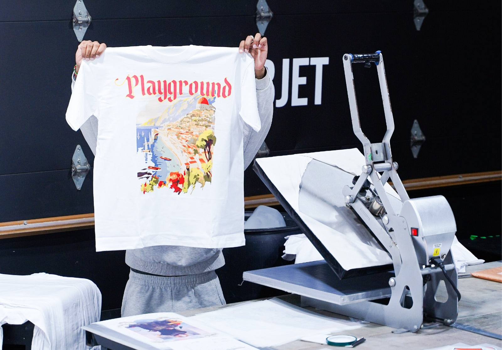 The Ultimate Guide to Custom Apparel Printing in Toronto